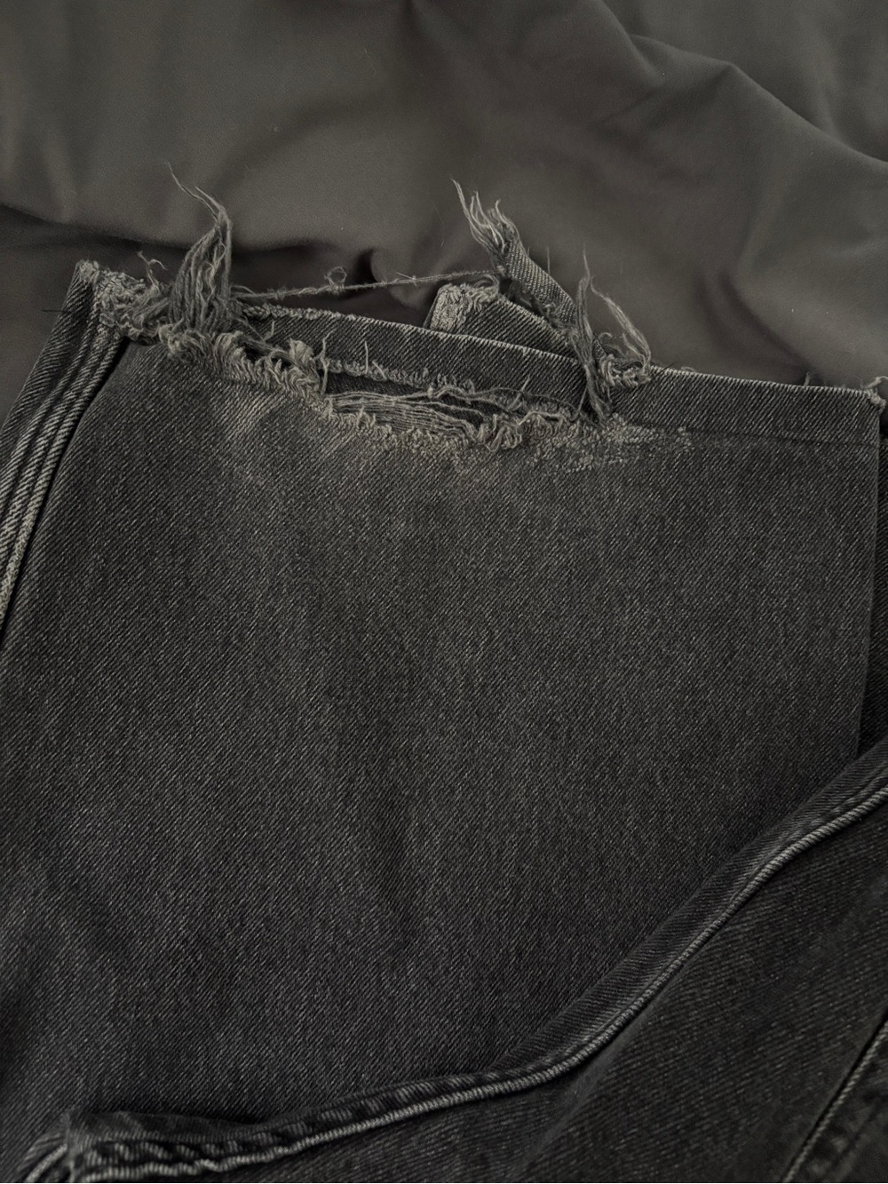 Weekday Astro Jeans - Picture 4 of 4